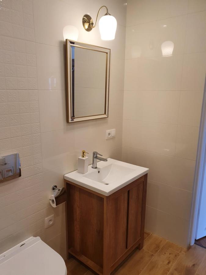 Prestige Aparthotel Piotrkowska 82 - Wyjatkowy Widok Na Deptak Lodz  Ngoại thất bức ảnh